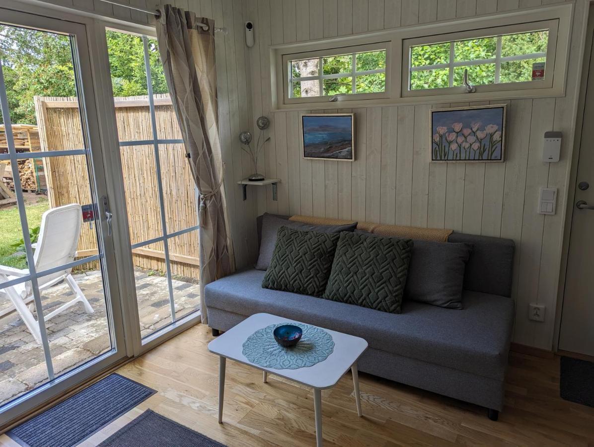Cute Little Cottage In Hoellviken Εξωτερικό φωτογραφία